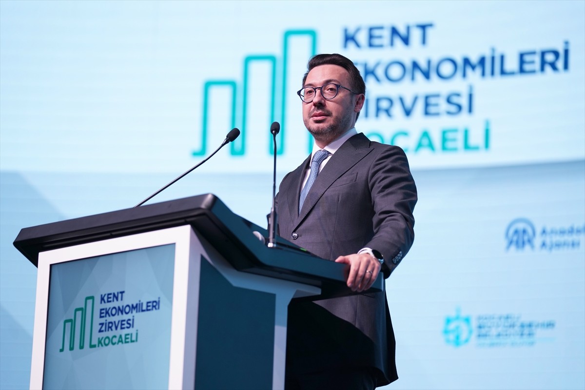 Anadolu Ajansı (AA) Yönetim Kurulu Başkanı ve Genel Müdürü Serdar Karagöz, AA tarafından Sanayi ve...