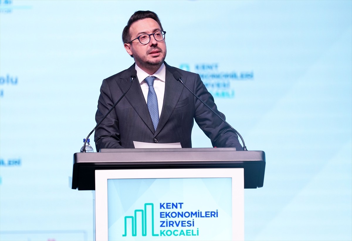 Anadolu Ajansı (AA) Yönetim Kurulu Başkanı ve Genel Müdürü Serdar Karagöz, AA tarafından Sanayi ve...