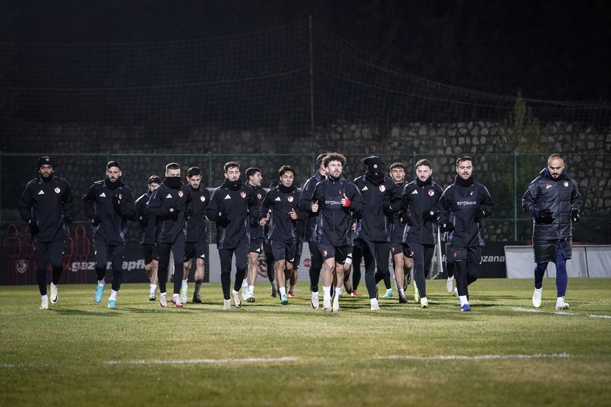 Gaziantep FK, Trendyol Süper Lig'in 18. haftasında 5 Ocak Pazar günü deplasmanda Kasımpaşa ile...