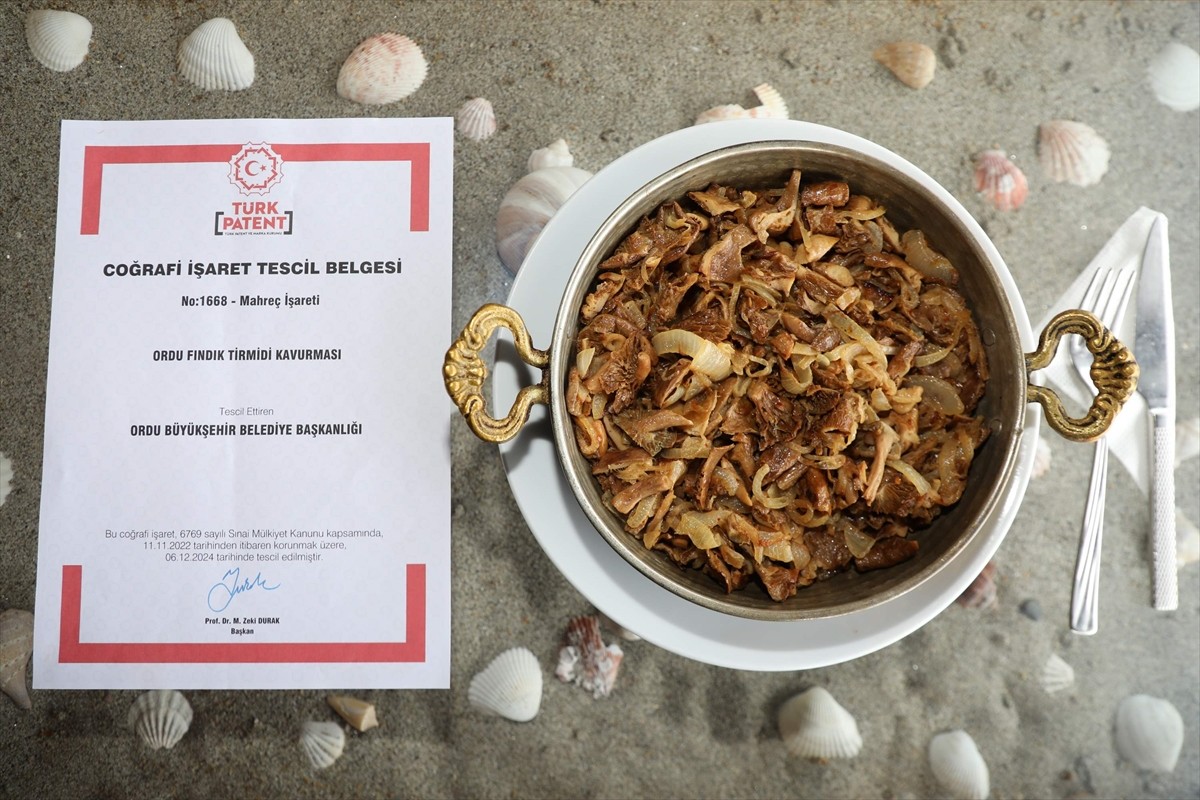  Ordu fındık tirmidi kavurmasına coğrafi işaret tescil belgesi verildi.