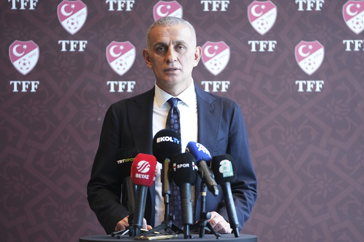 Türkiye Futbol Federasyonu (TFF) Başkanı İbrahim Hacıosmanoğlu, açıklamalarda bulundu. 