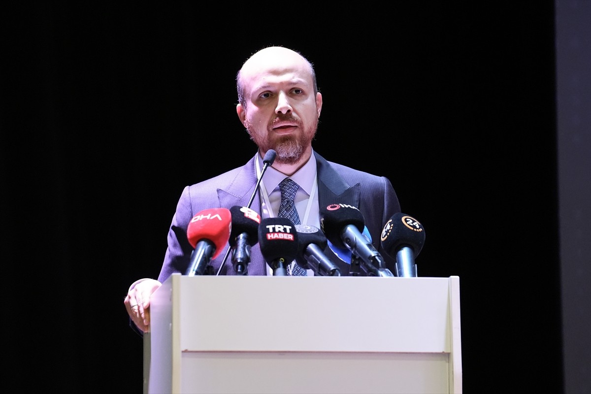 Yenidoğu Okulları Çekmeköy Kampüsü'nde, eğitimde yapay zeka ve dijital becerilerin etkisinin...