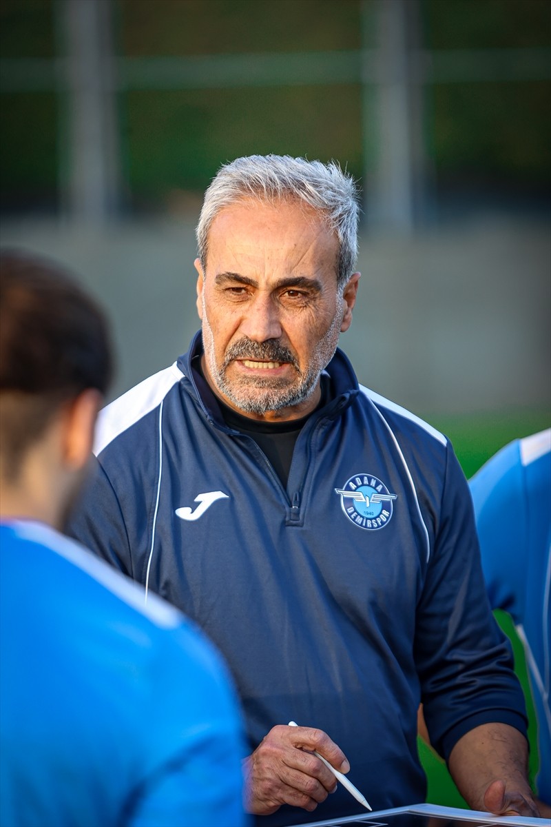 Adana Demirspor, Trendyol Süper Lig'in 20. haftasında 19 Ocak Pazar günü Fenerbahçe ile sahasında...