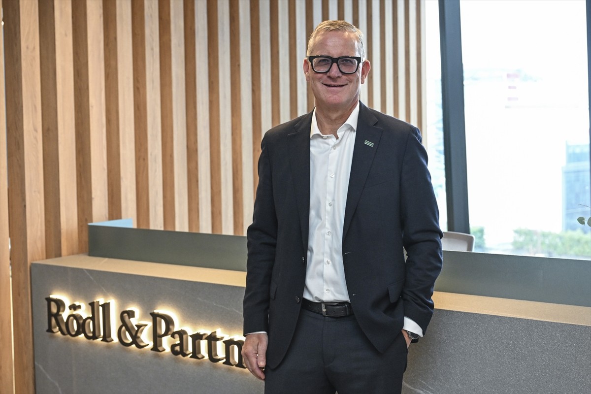 Almanya merkezli danışmanlık kuruluşu Rödl&Partner Yönetici Ortağı Martin Wambach, AA muhabirine...