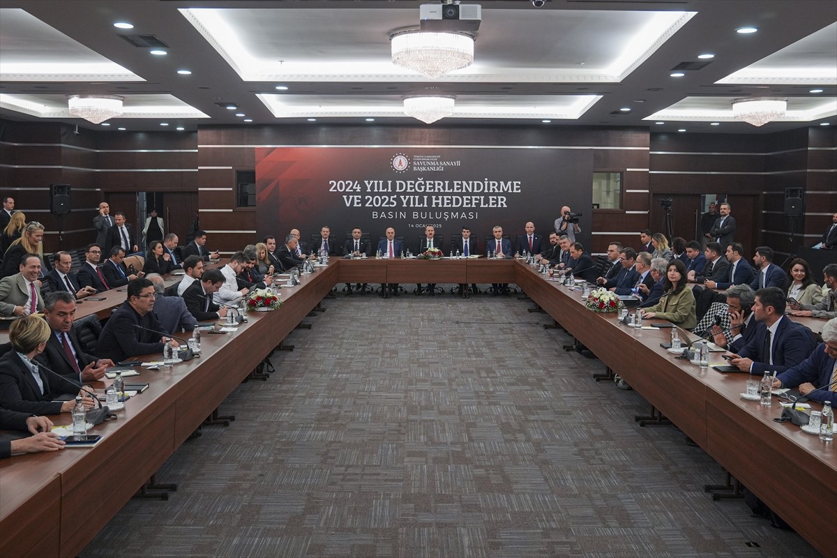 Cumhurbaşkanlığı Savunma Sanayii (SSB) Başkanı Haluk Görgün, SSB Nuri Demirağ Salonu'nda...