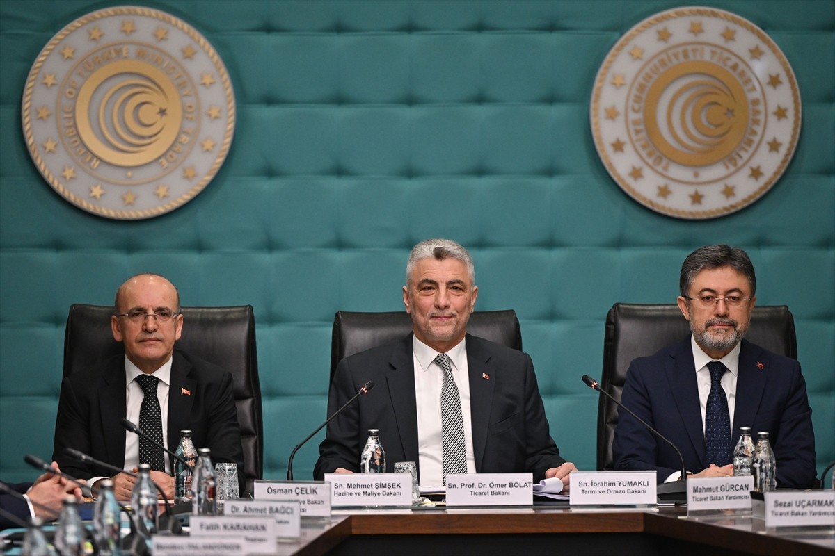 Gıda ve Tarımsal Ürün Piyasaları İzleme ve Değerlendirme Komitesi Toplantısı, Ticaret Bakanı Ömer...