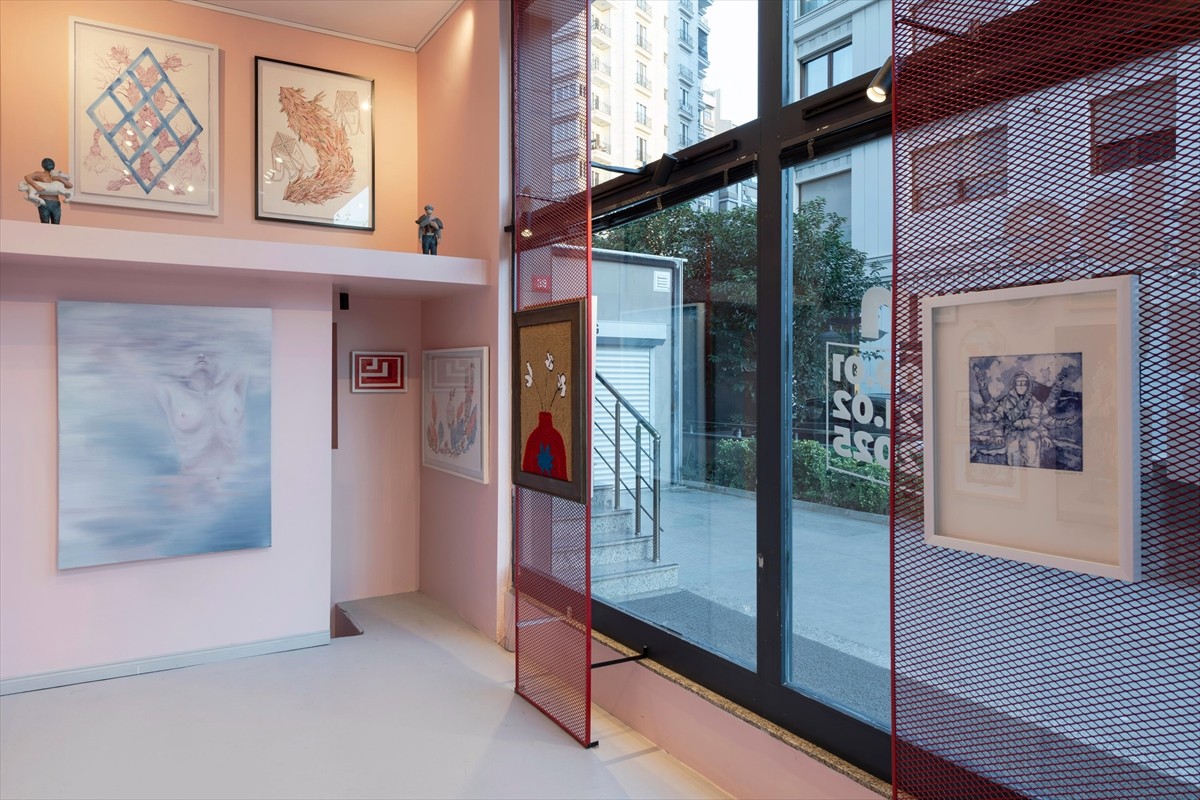 Ressam Beyza Boynudelik, Eyhan Çelik, Tuba Geçgel, Alla Güner, Elifko, Horasan, Candan İşcan...