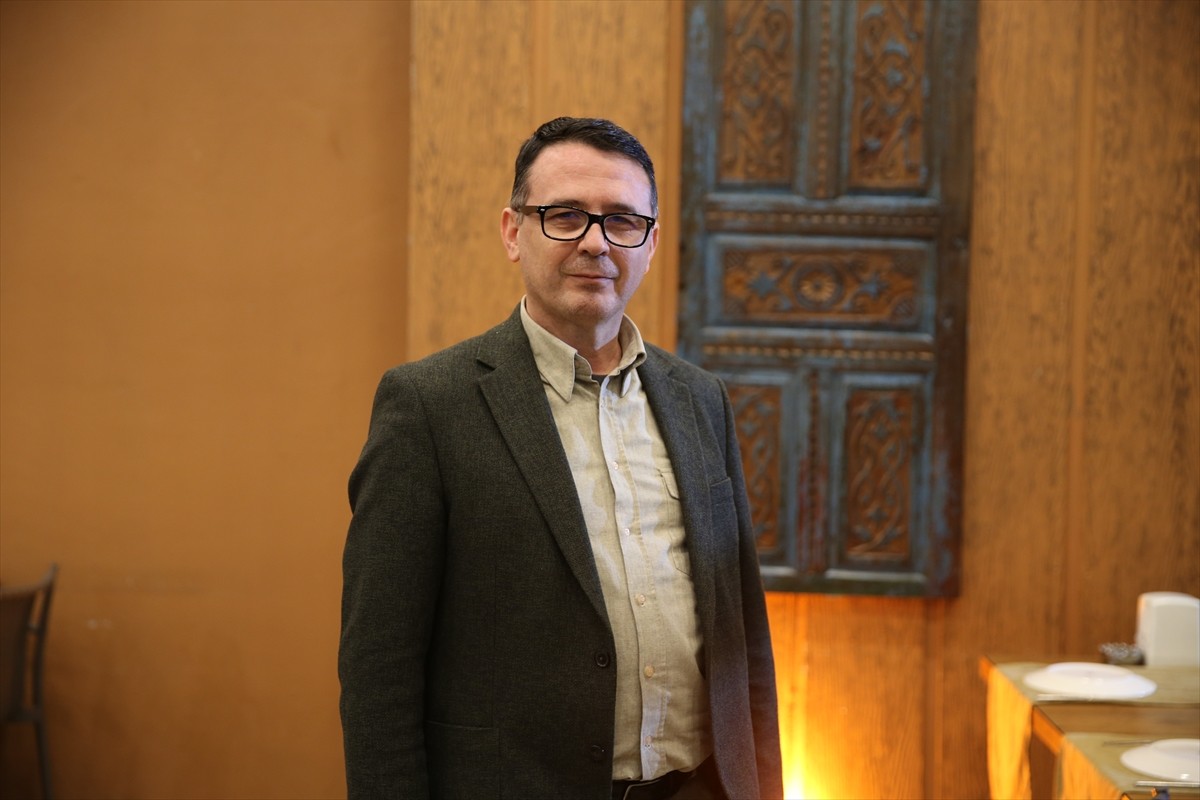 Türk ve Moğol bilim insanları, Van'ın Çaldıran ilçesinde 1260'lı yıllarda Moğol İlhanlı Devleti...