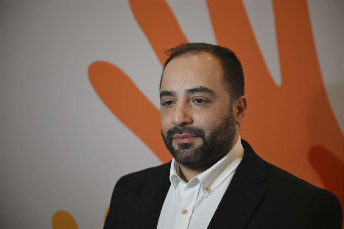 Ankara'da, gazetecilere yapay zeka desteğiyle 4 dakikada kalp sağlığı taraması yapıldı. Bilgisayar...