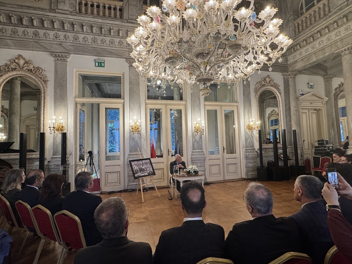 Batı müziği besteleri yapan ilk Osmanlı Padişahı Sultan Abdülaziz Han'ın eserleri, Mutena Kültür...