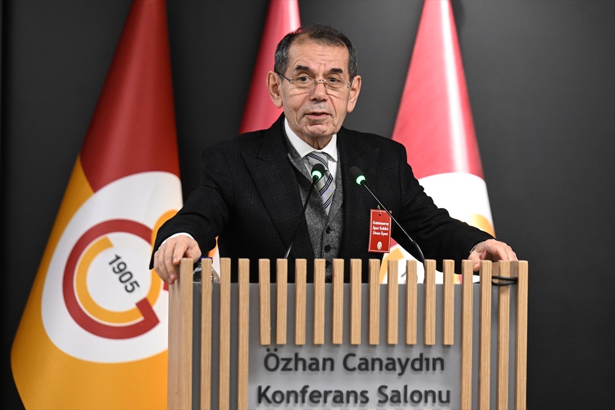 Galatasaray Kulübü Başkanı Dursun Özbek, Galatasaray Kulübü'nün Ali Sami Yen Spor Kompleksi'ndeki...