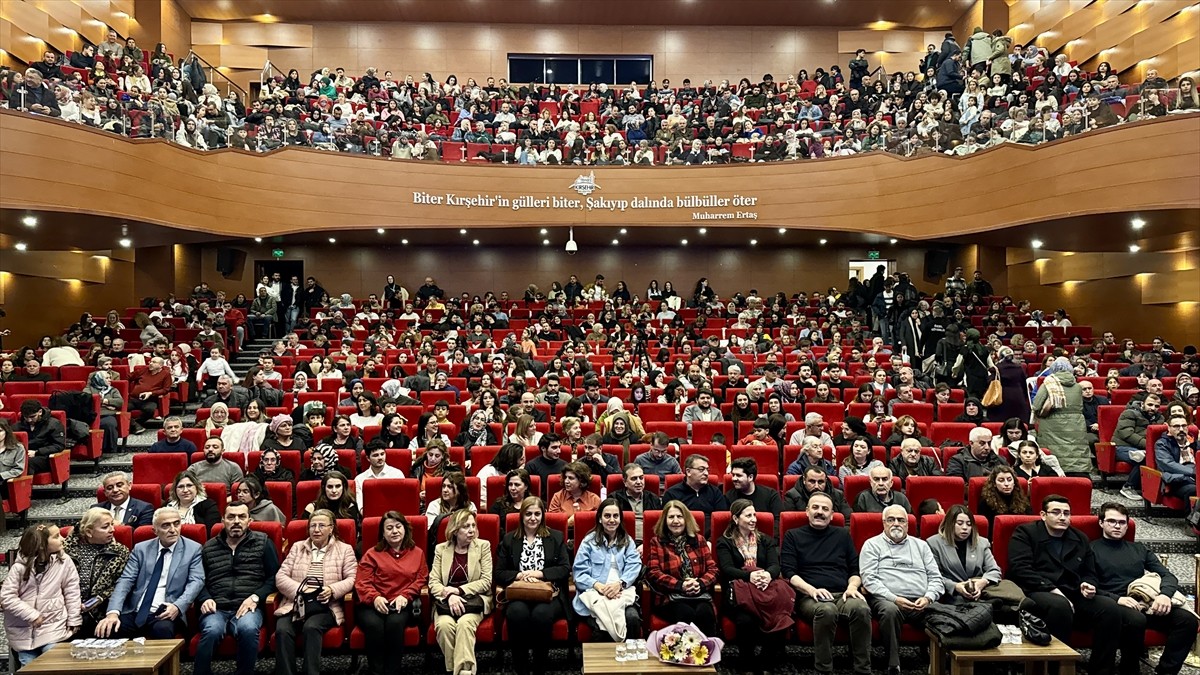Kırşehir'de Anadolu Rock müziğinin efsane isimleri Barış Manço, Erkin Koray ve Cem Karaca için...