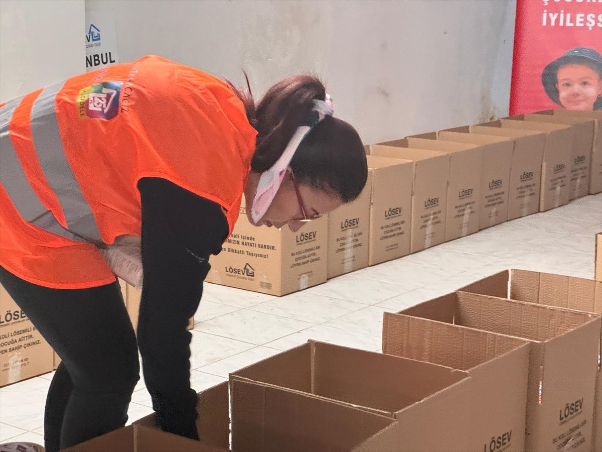 Lösemili Çocuklar Sağlık ve Eğitim Vakfı (LÖSEV), ramazan boyunca lösemi ve kanserle mücadele eden...