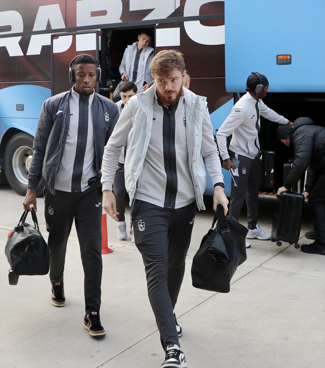 Trabzonspor, Trendyol Süper Lig'in 24. haftasında yarın deplasmanda Beşiktaş ile yapacağı maç için...