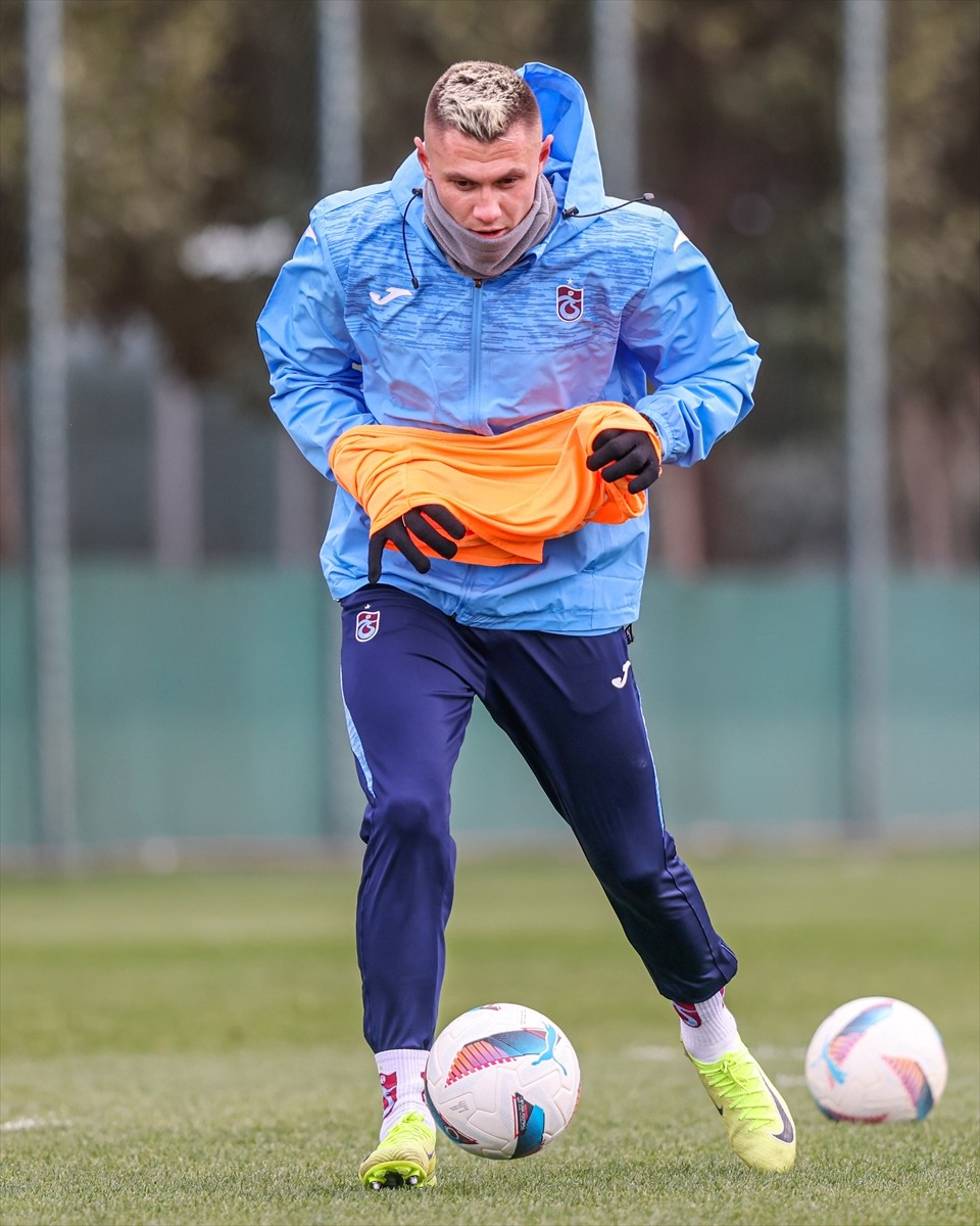 Trabzonspor, Ziraat Türkiye Kupası A Grubu'nda İskenderunspor ile yarın deplasmanda yapacağı maçın...