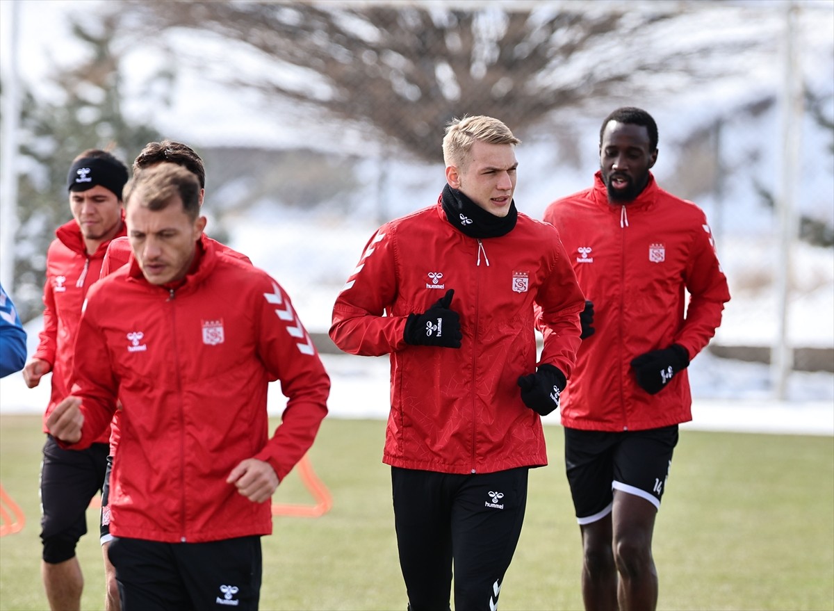 Trendyol Süper Lig'in 25. haftasında sahasında Tümosan Konyaspor ile karşılaşacak olan Net Global...