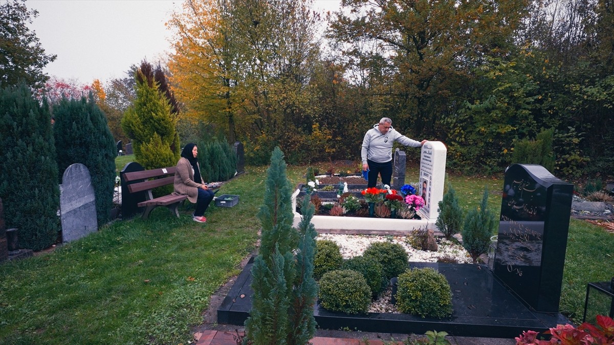 TRT World, Avrupa'nın geçmişindeki karanlık noktaları ve bugüne uzanan ırkçı şiddet dalgasını...