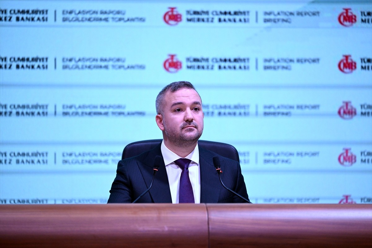 Türkiye Cumhuriyet Merkez Bankası (TCMB) Başkanı Fatih Karahan, yılın 1. Enflasyon Raporu'nun...
