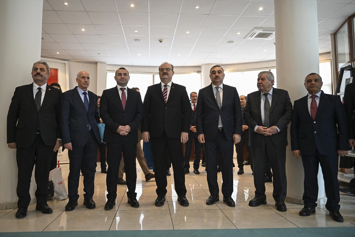 Uluslararası Türk Kültürü Teşkilatı (TÜRKSOY) ev sahipliğinde, başkentte Azerbaycanlı ünlü şair ve...