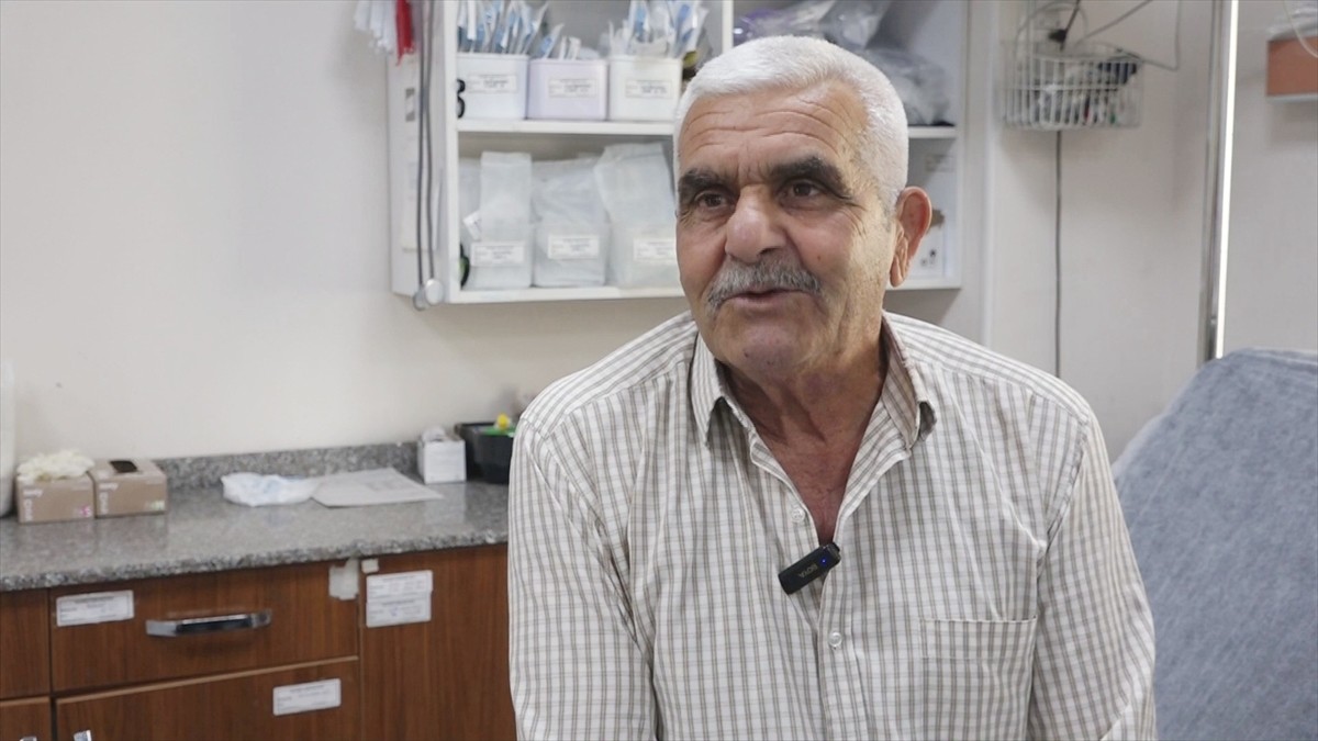 Antalya'nın Manavgat ilçesinde göğüs ağrısı şikayetiyle hastaneye başvuran 65 yaşındaki Vural Gül...