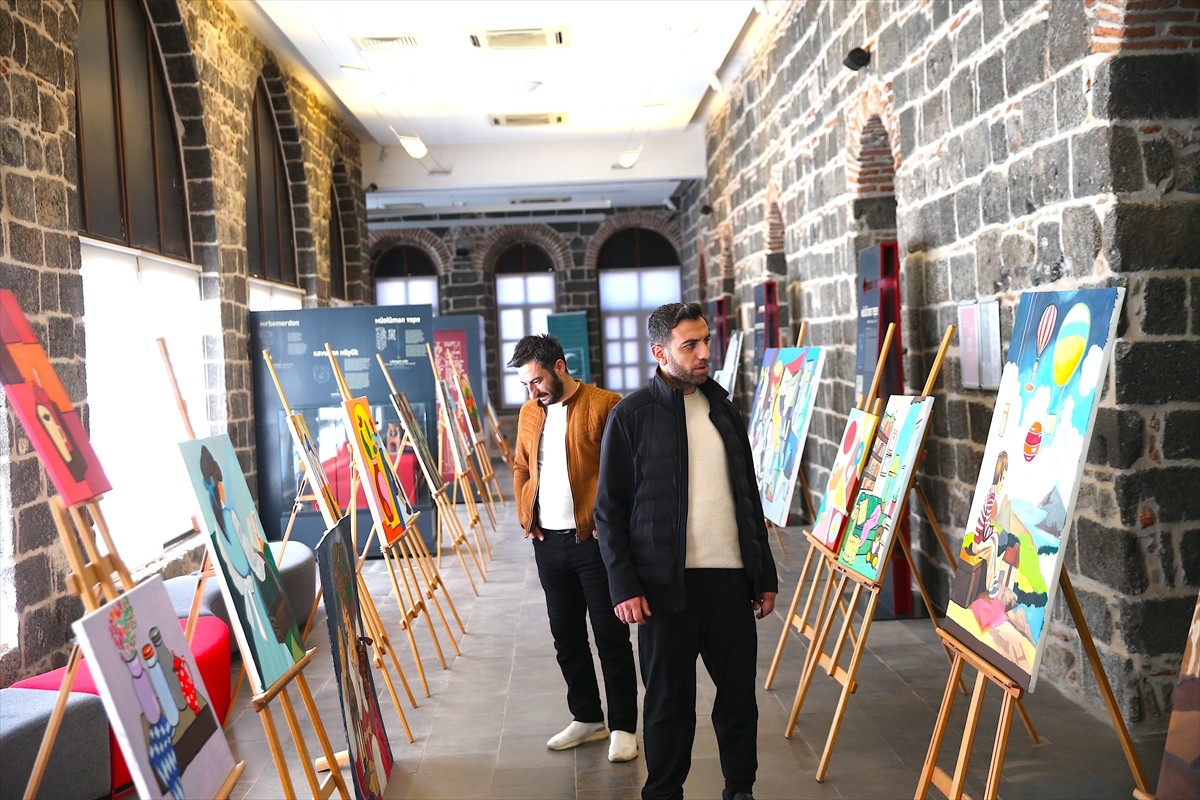  Diyarbakır'da 1-7 Mart Yeşilay Haftası dolayısıyla bağımlılıkla mücadele edenlerin duygularını...