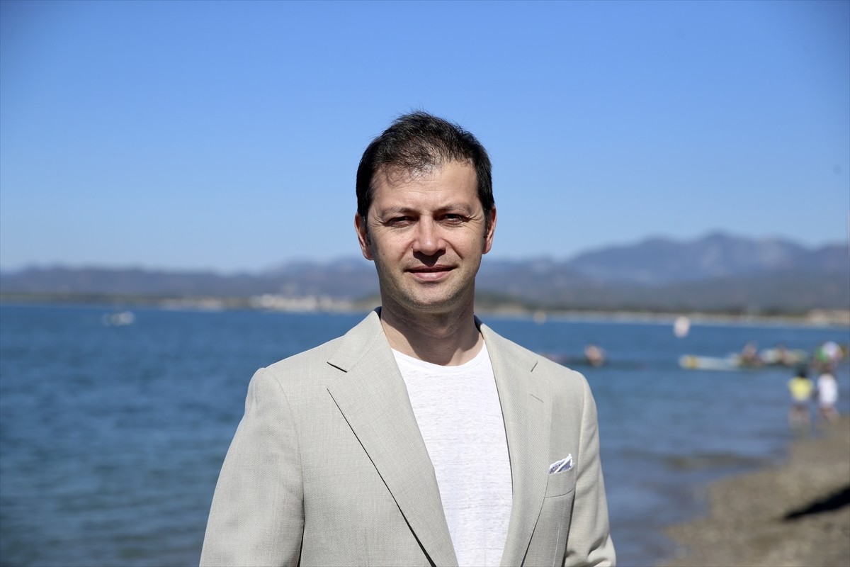 Türkiye Kürek Federasyonu 2032'deki olimpiyatlarda Türkiye'ye bu branştaki ilk madalyayı getirmeyi...