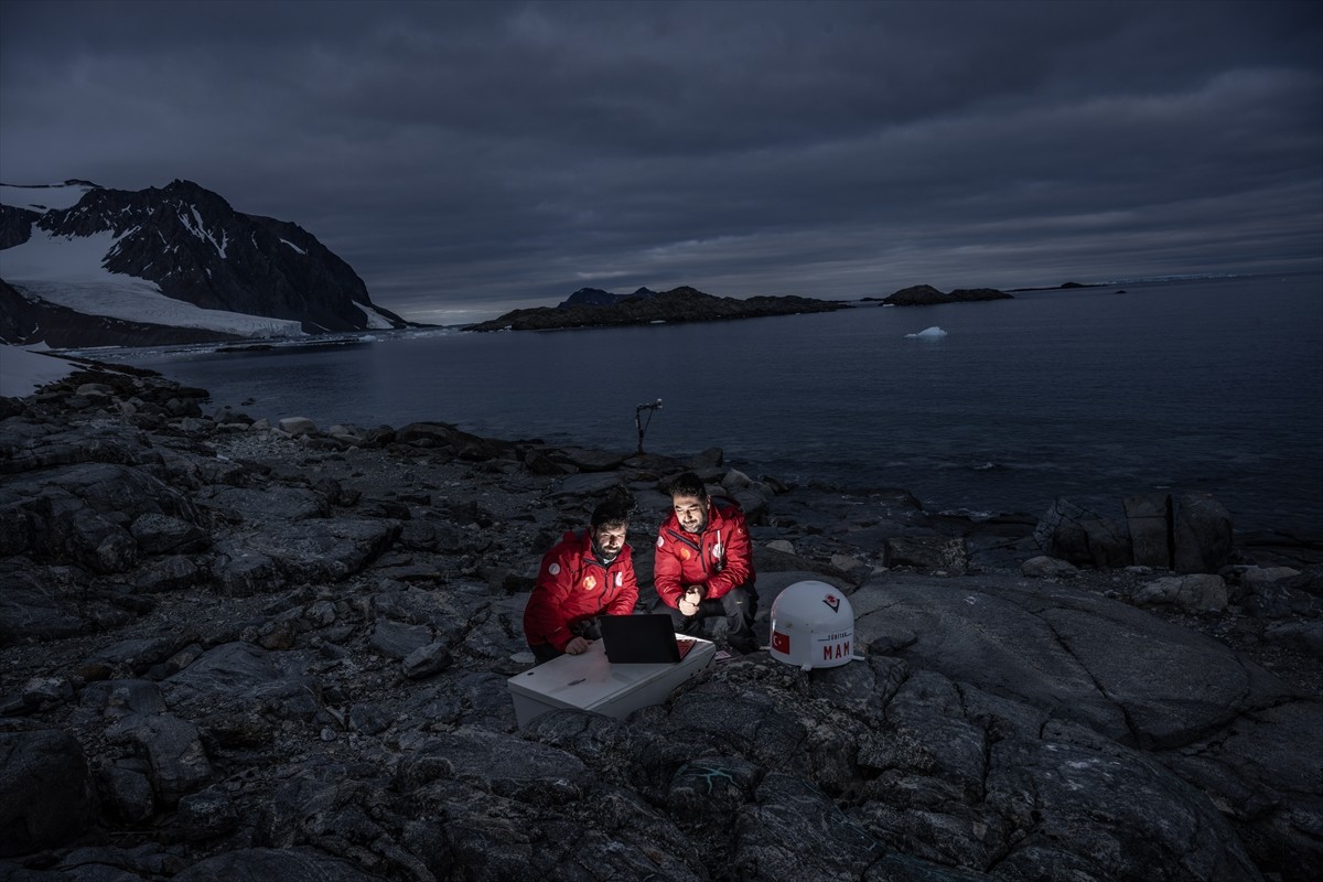 Türkiye’nin Beyaz Kıta’da ki araştırma kampının bulunduğu Horseshoe Adası’nda ki Shoesmith...