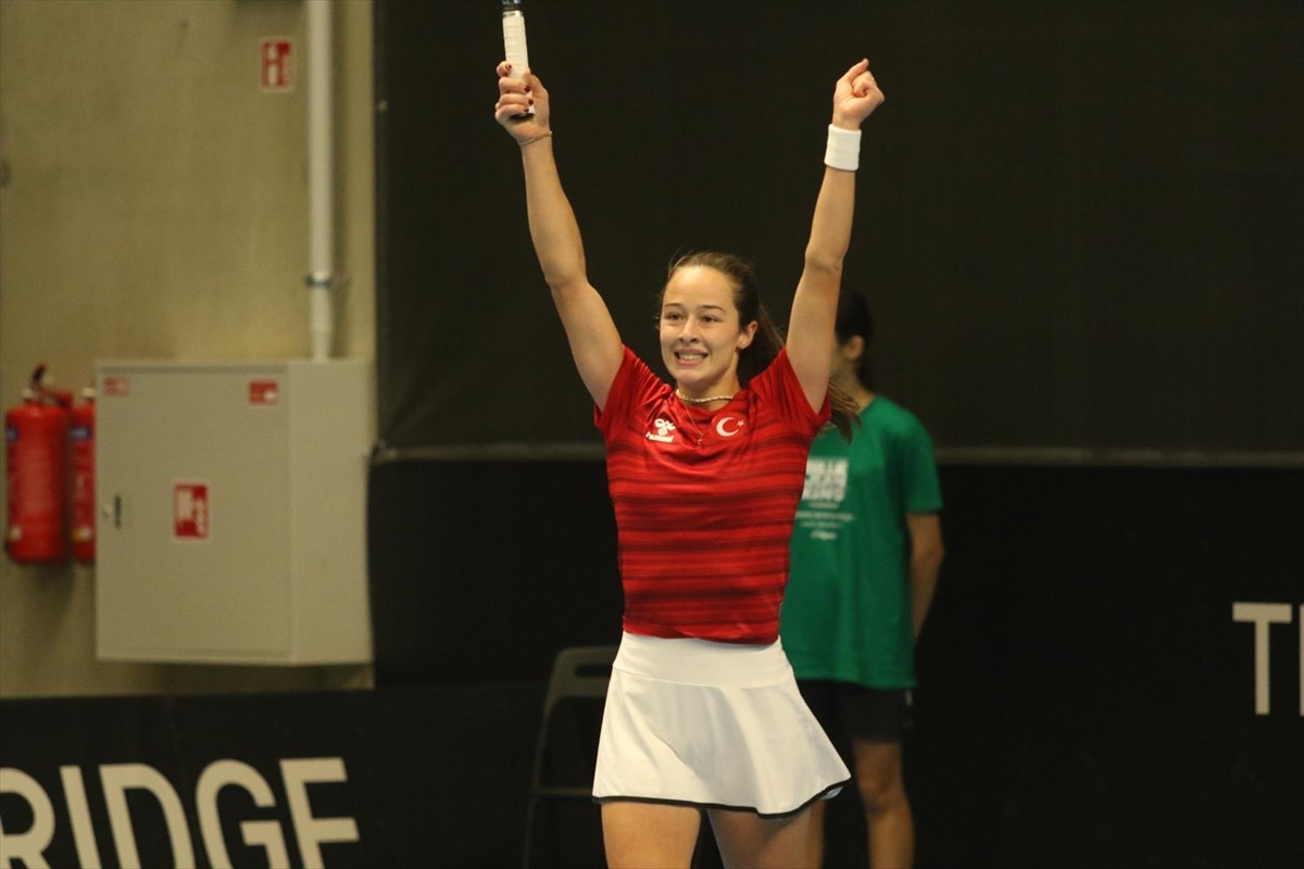 A Milli Kadın Tenis Takımı, Billie Jean King Kupası Avrupa/Afrika Bölgesi Grup 1 maçında Fransa'yı...