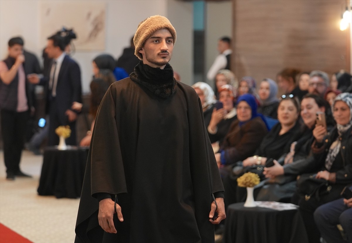 Ekonomik İşbirliği Teşkilatı (EİT) tarafından "2025 Turizm Başkenti" ilan edilen Erzurum'da...