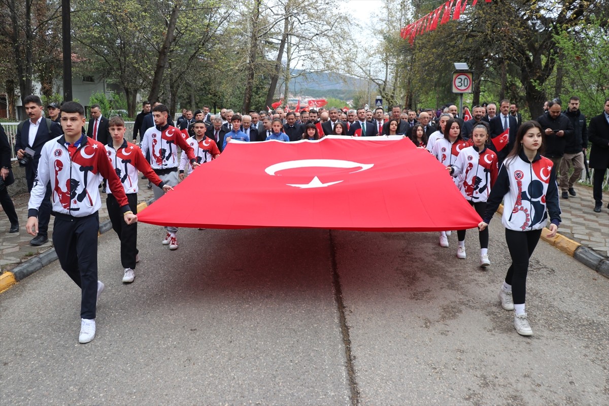 Karabük Demir ve Çelik Fabrikalarının (KARDEMİR) temelinin atılışı ve Karabük'ün kuruluşunun 88....