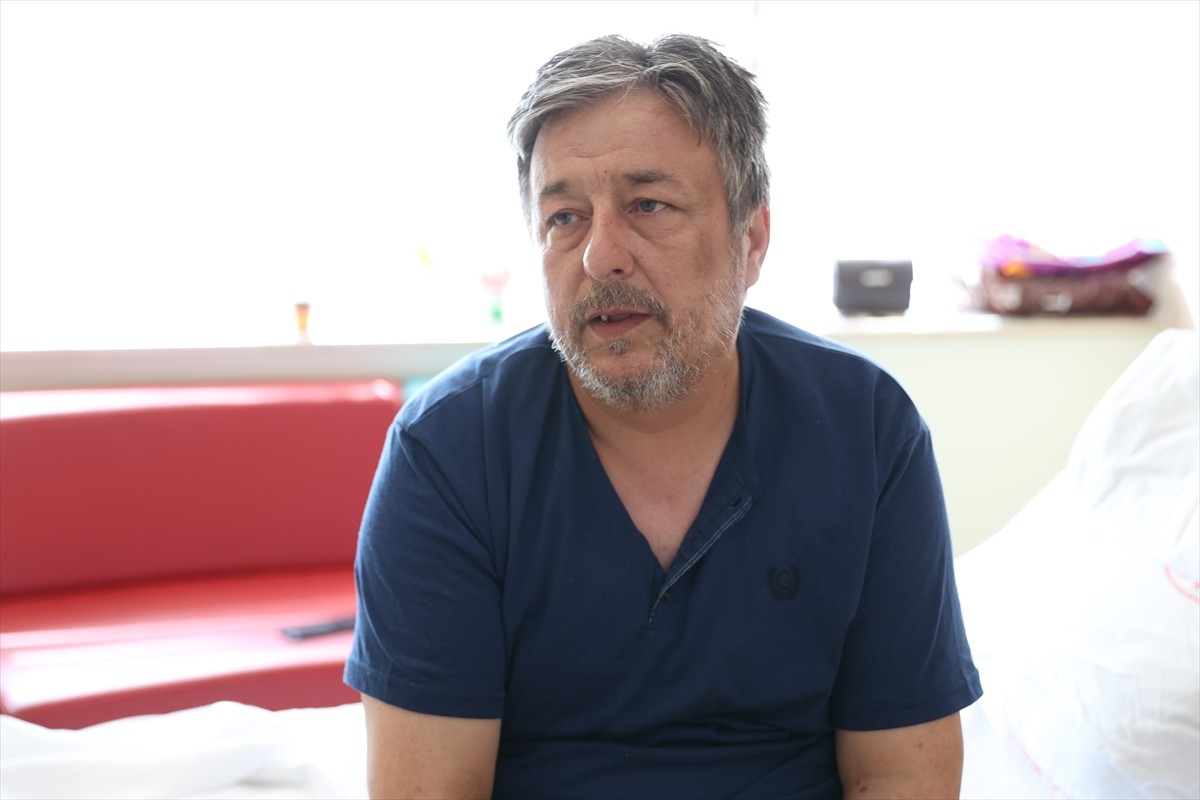 Kırklareli'nde, çay bahçesindeki süs havuzuna düşen çocuğu kurtarmak isterken elektrik akımına...