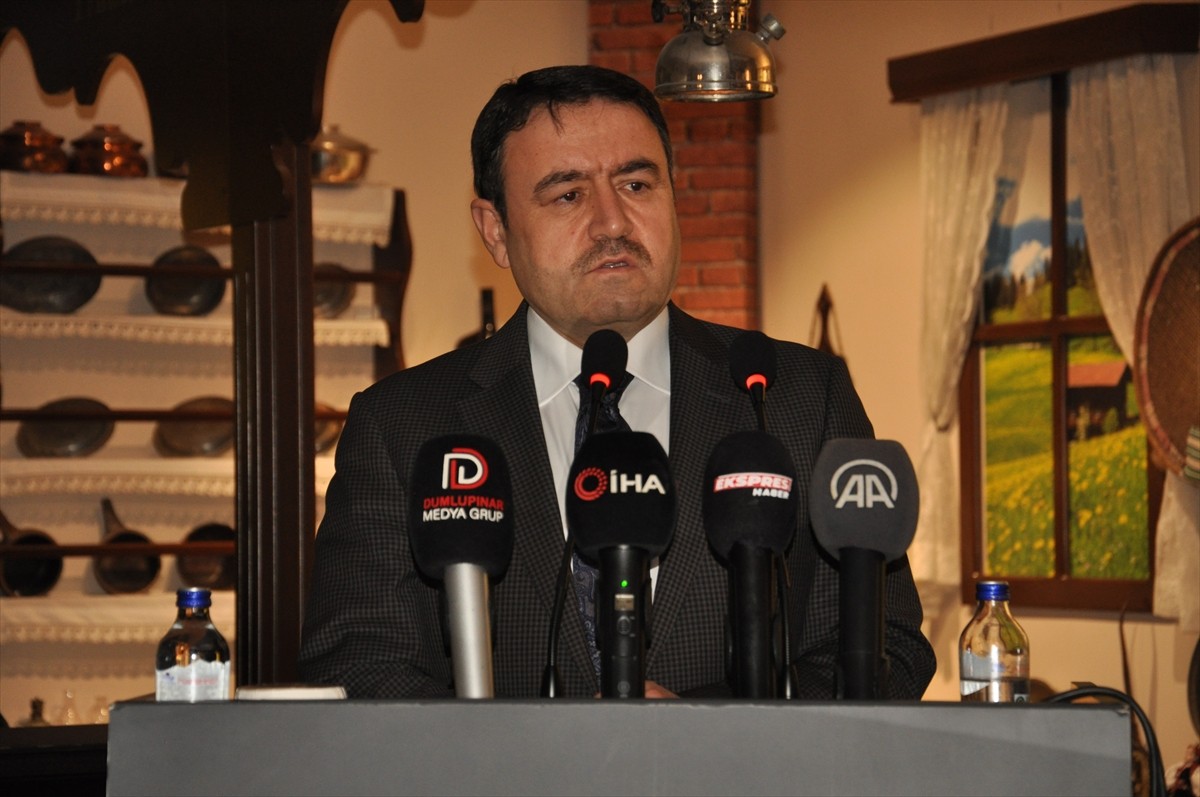 Kütahya'da, "Cumhuriyetin Işığında Anadolu'nun Kültürel Mirasına Yolculuk" projesi kapsamında...