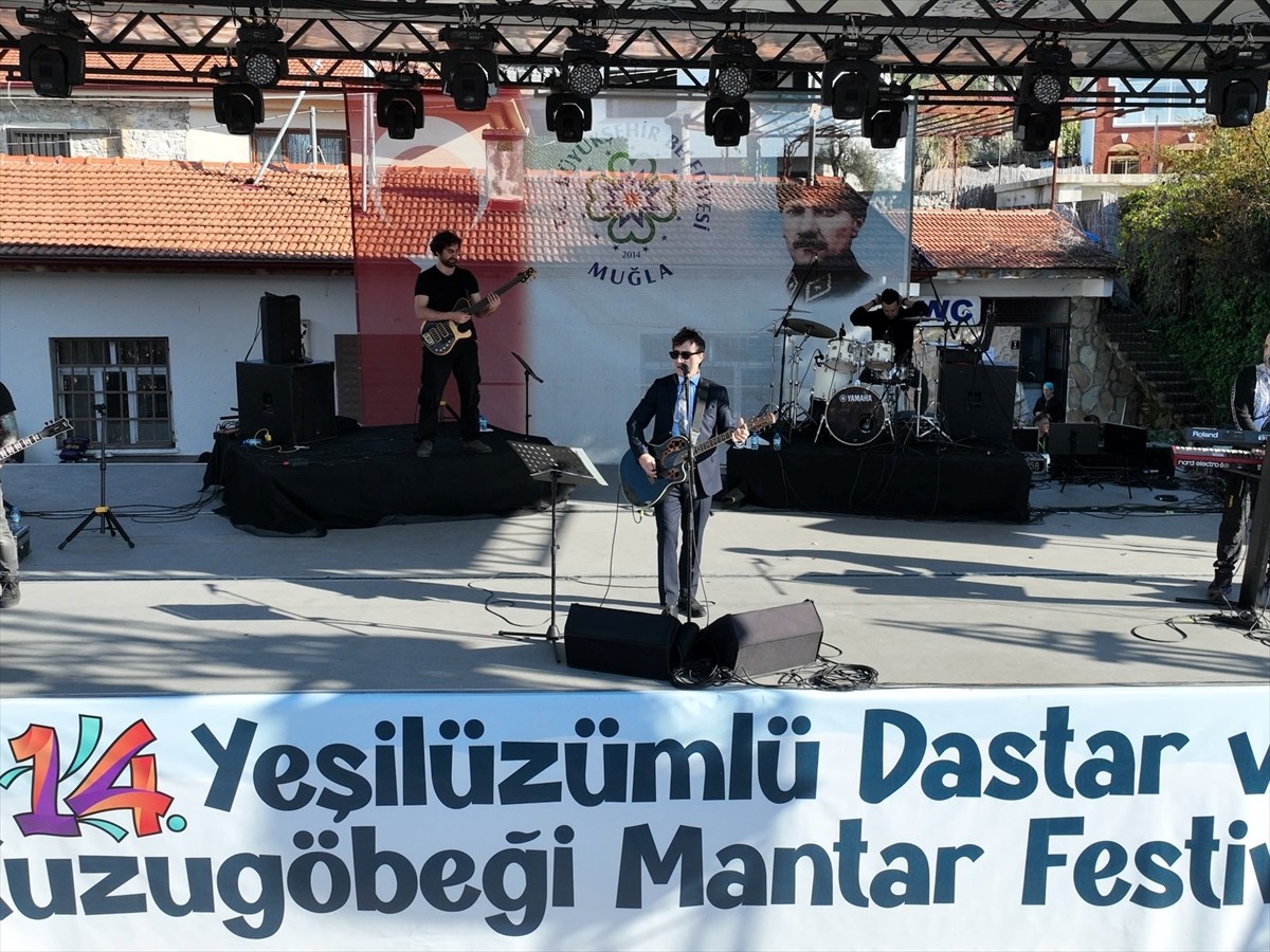 Muğla'nın Fethiye ilçesinde düzenlenen 14. Dastar ve Kuzugöbeği Mantar Festivali sona erdi....