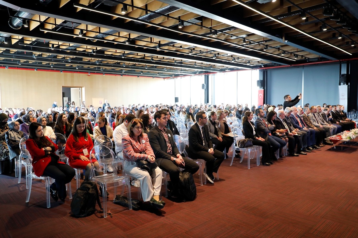 Samsun'da 2. Ulusal Otizm Eylem Planı kapsamında "Tanıdan Müdahaleye Otizm" temasıyla 1. OGEM...