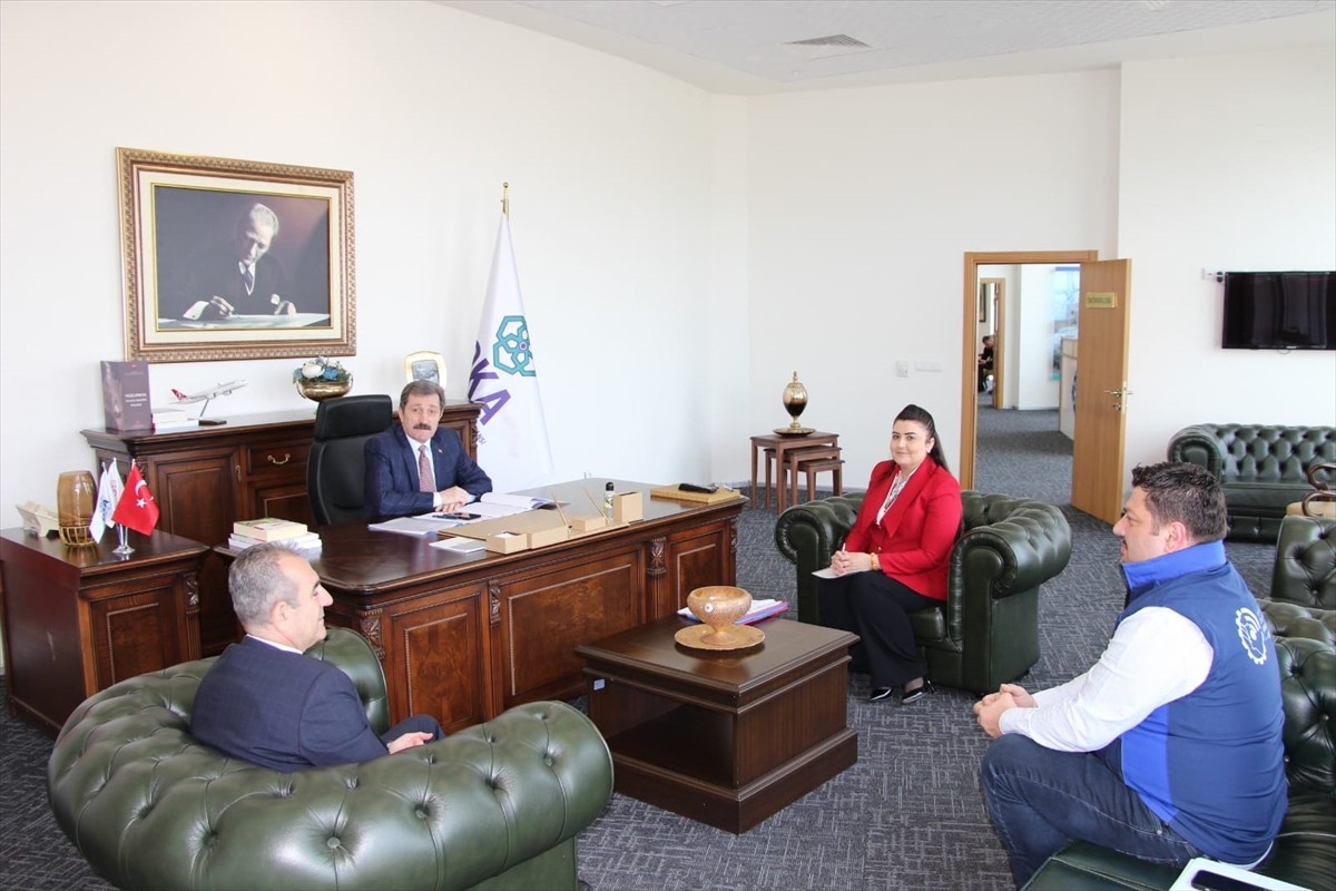 Samsun Valisi Orhan Tavlı başkanlığında düzenlenen Bölgesel Kalkınmada Büyüme Odağı toplantısında...