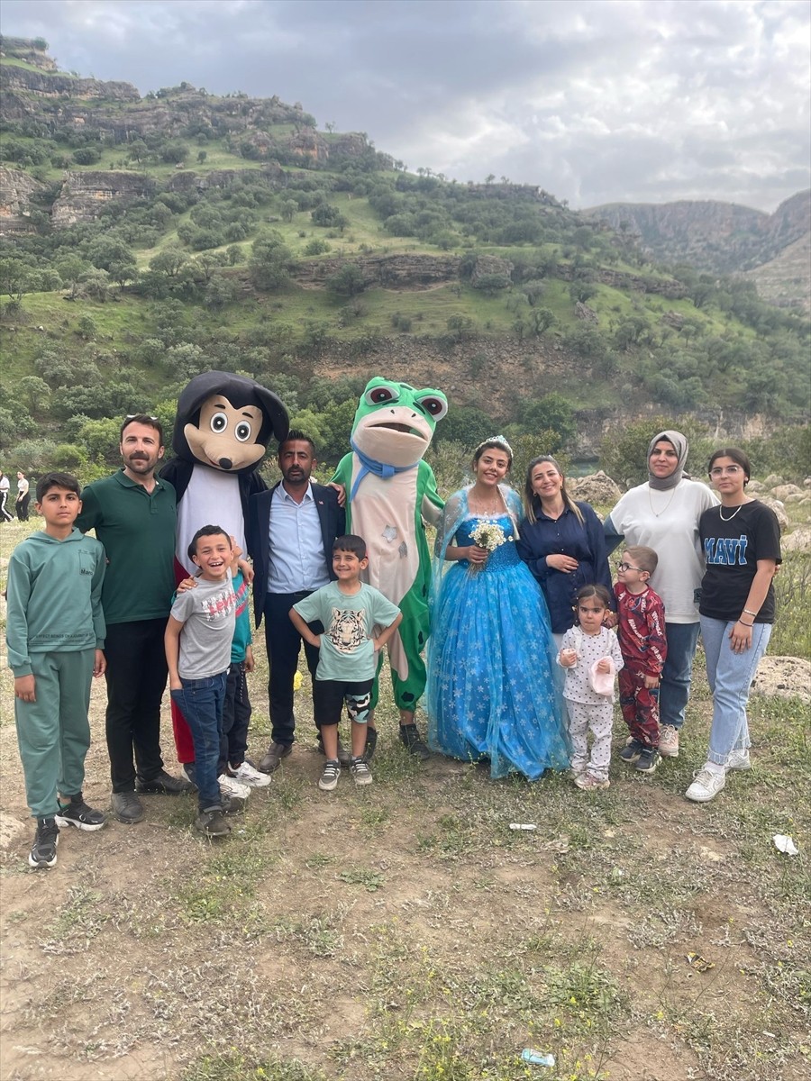 Şırnak'ta, Valilik ve Güçlükonak Kaymakamlığınca düzenlenen "2. Güçlükonak Doğa, Kültür ve Su...