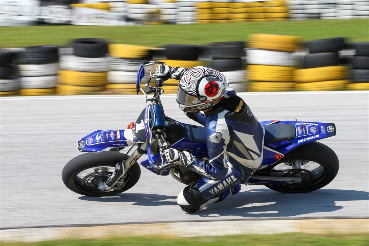 Türkiye Süpermoto Şampiyonası ve FIM MiniGP Türkiye Serisi'nin ilk ayak yarışları, Uşak'ta...