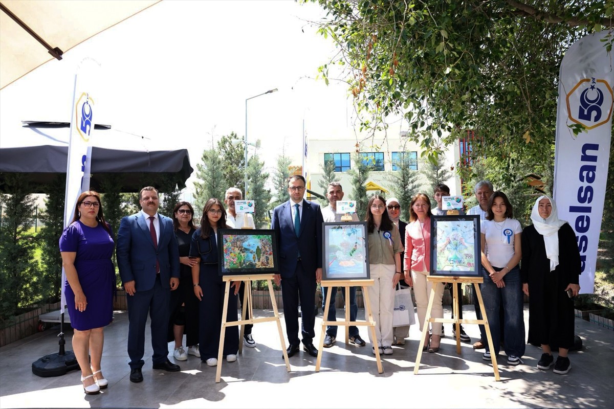 ASELSAN ve Milli Eğitim Bakanlığı Ortaöğretim Genel Müdürlüğü işbirliğinde lise öğrencilerine...