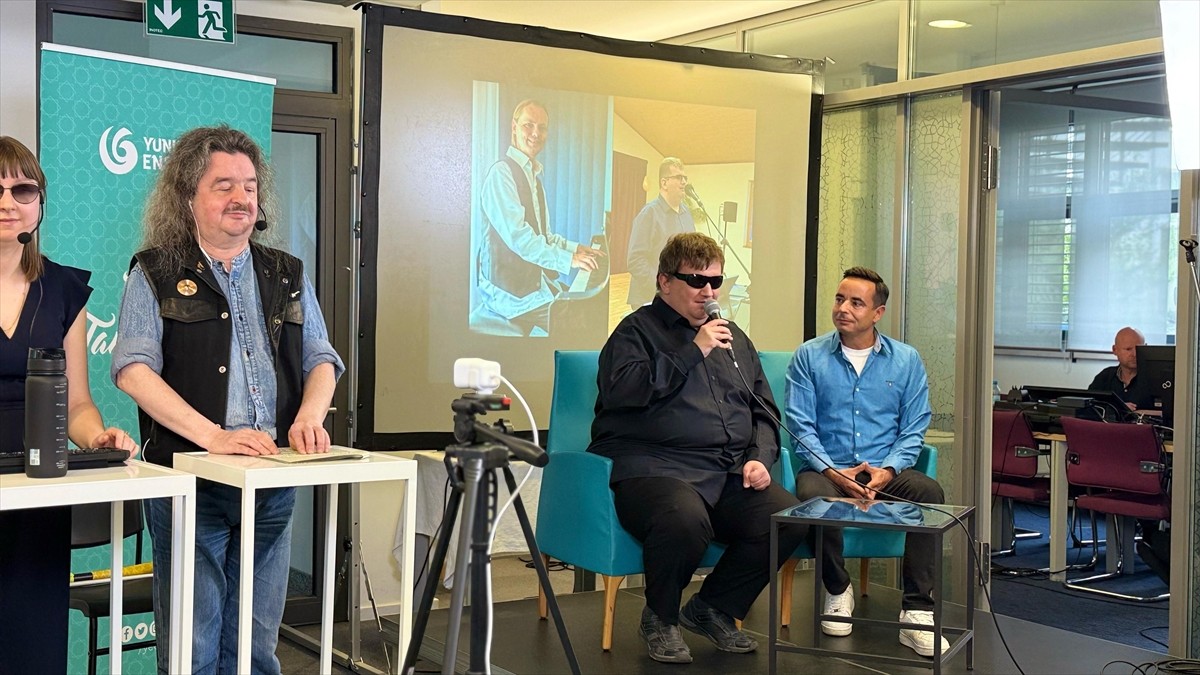 Berlin Yunus Emre Enstitüsü, Almanya Görme Engelliler Federasyonu tarafından üçüncüsü düzenlenen...