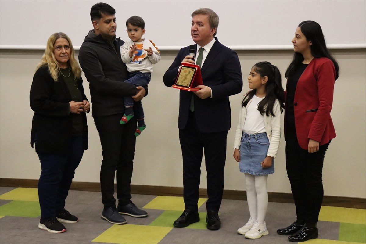 Cumhurbaşkanı Recep Tayyip Erdoğan'ın 2025 yılını "Aile Yılı" olarak ilan etmesi kapsamında...