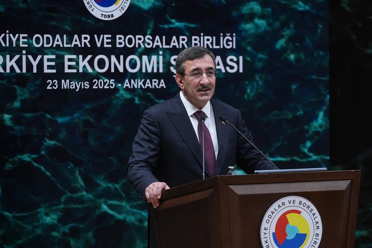 Cumhurbaşkanı Yardımcısı Cevdet Yılmaz, Türkiye Odalar ve Borsalar Birliği (TOBB) ev sahipliğinde...
