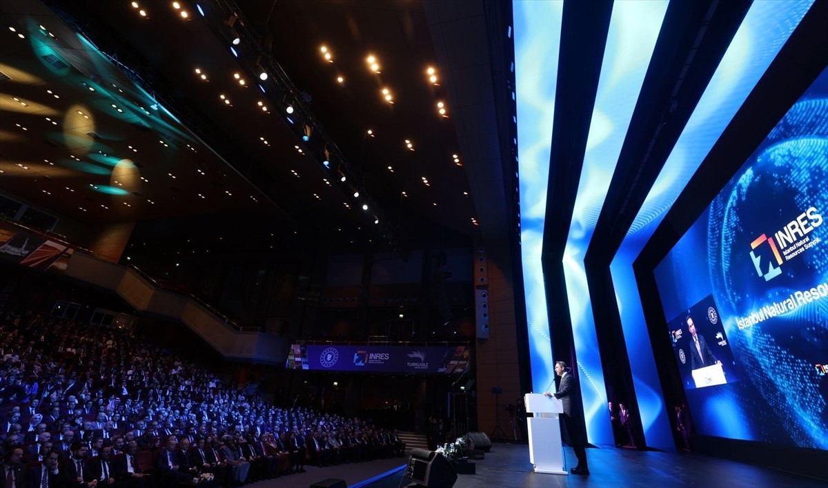 Enerji ve Tabii Kaynaklar Bakanı Alparslan Bayraktar, Turkuvaz Medya Grubunun Enerji ve Tabii...