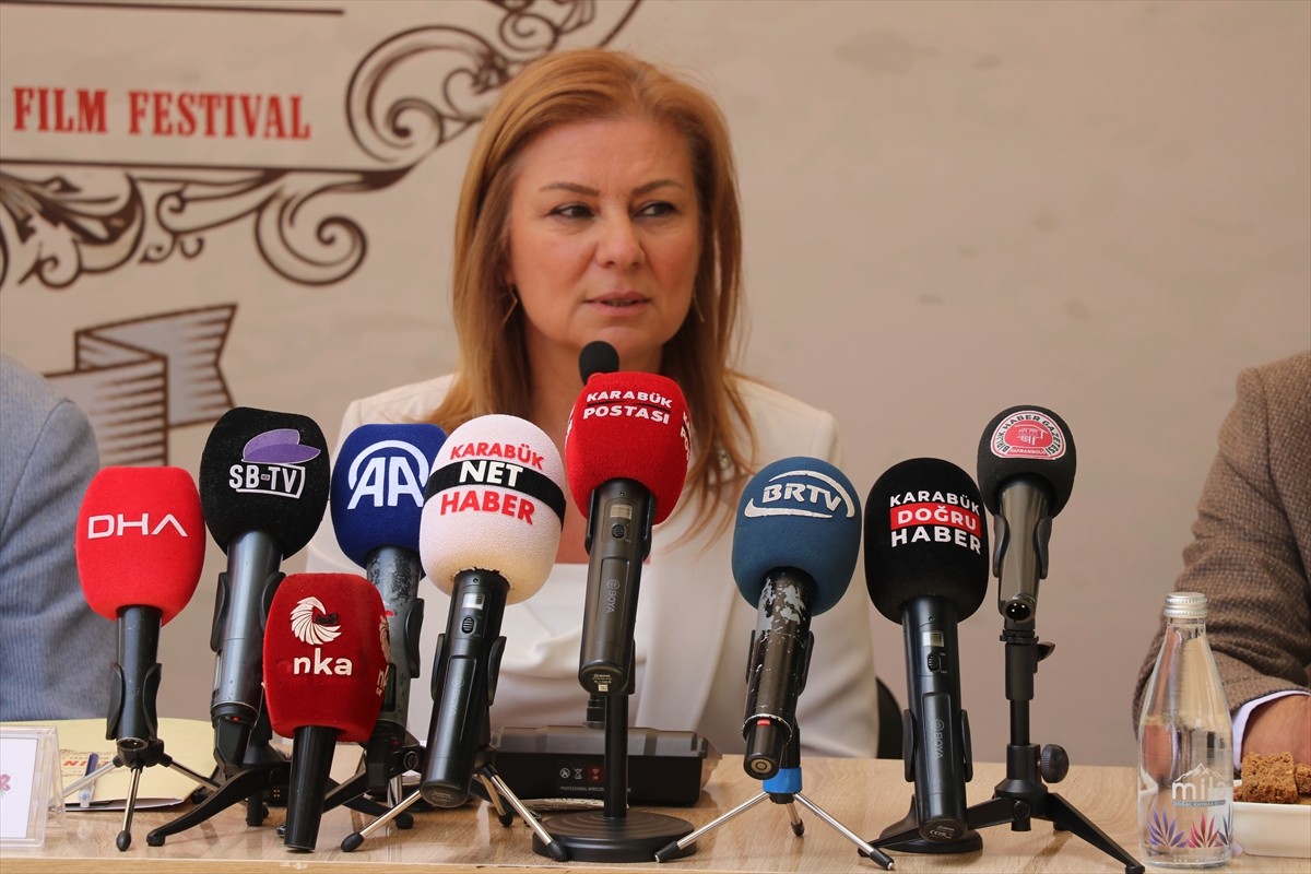 Karabük'ün UNESCO Dünya Miras Listesi'ndeki Safranbolu ilçesinde düzenlenen 26. Uluslararası Altın...