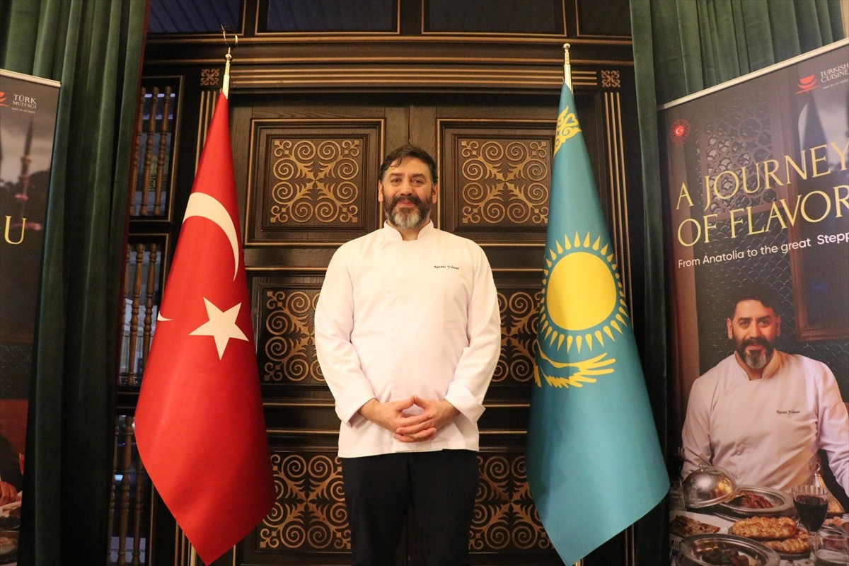 Kazakistan’ın başkenti Astana’da “Türk Mutfağı Haftası” kapsamında düzenlenen gala yemeğinde...