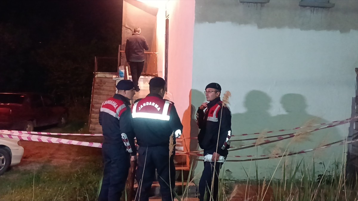 Kırıkkale'nin Yahşihan ilçesinde sobadan sızan karbonmonoksit gazından etkilenen karı koca...