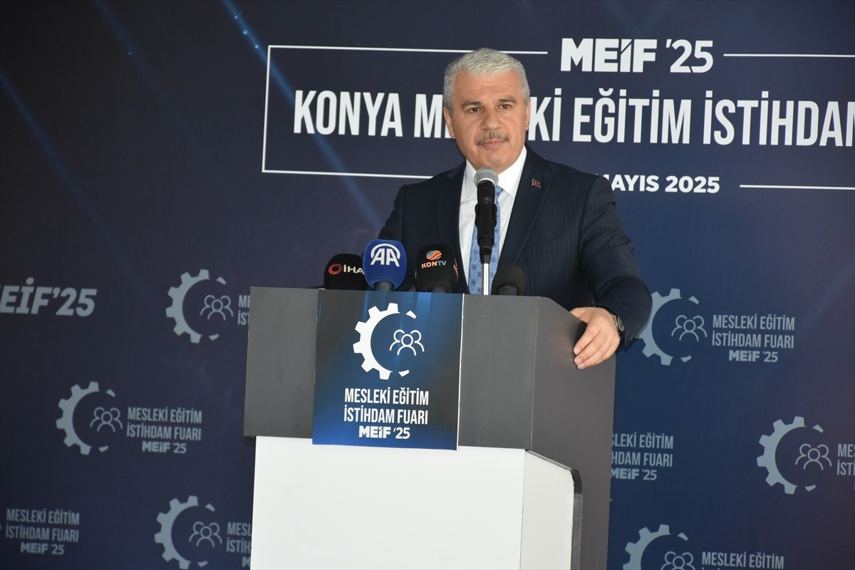 Konya Sanayi Odası (KSO) öncülüğünde bu yıl ikincisi düzenlenen Konya Mesleki Eğitim İstihdam...
