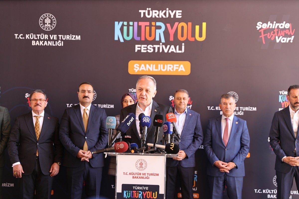 Kültür ve Turizm Bakan Yardımcısı Gökhan Yazgı, Şanlıurfa Müzesinin bahçesinde düzenlenen...