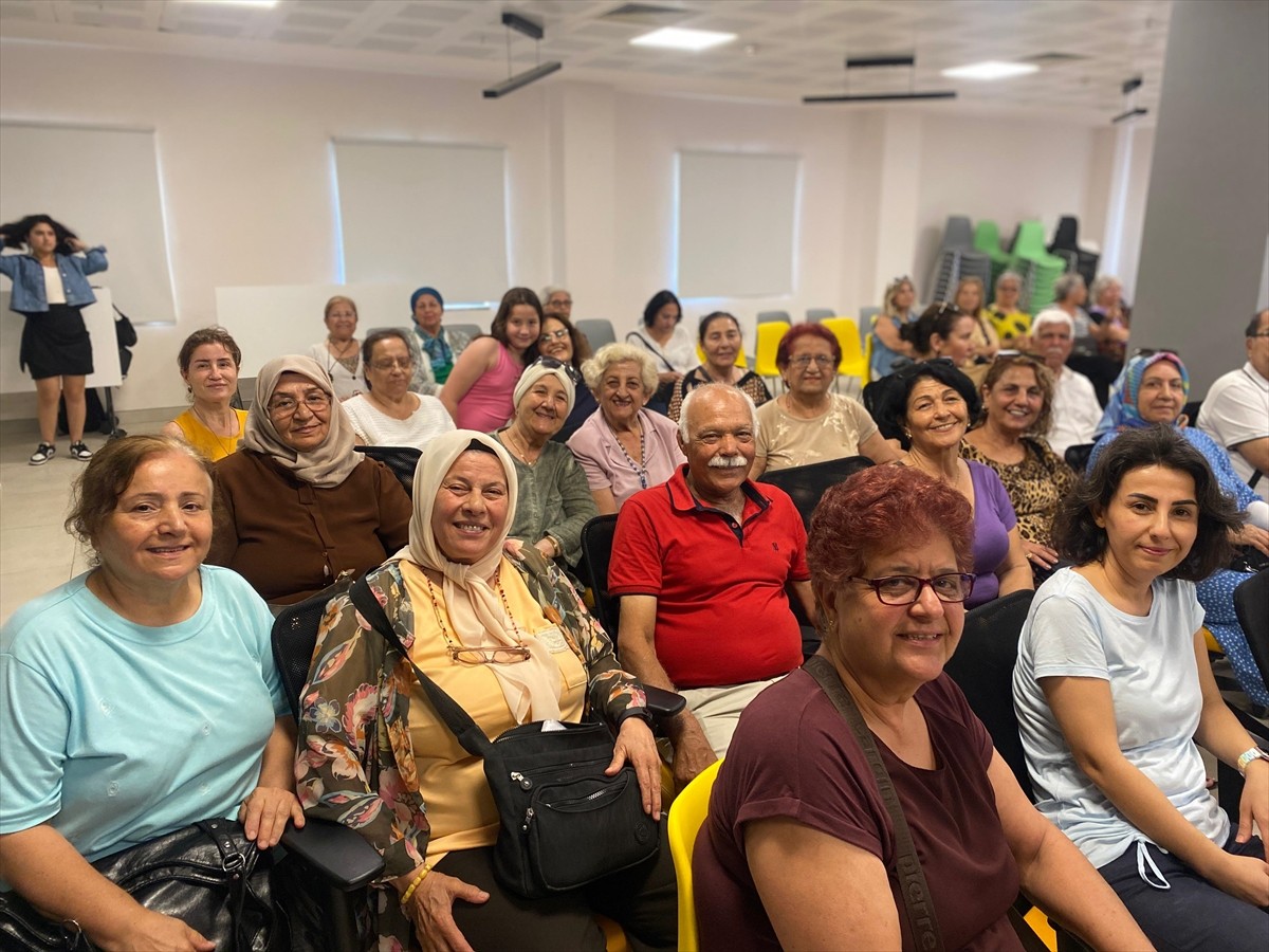 Mersin Üniversitesi (MEÜ) bünyesinde 60 yaş üstü bireylerin aktif, sağlıklı ve mutlu yaşam...