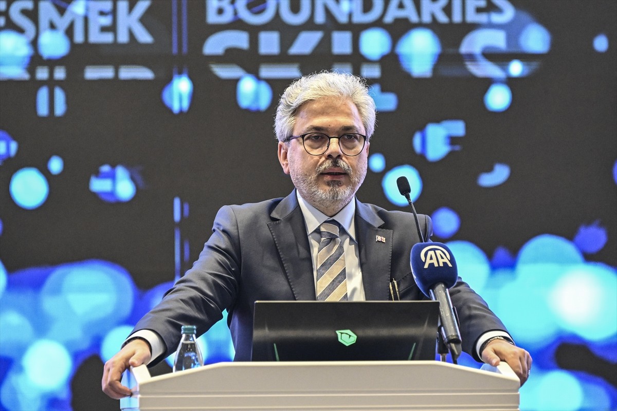 Milli Eğitim Bakan Yardımcısı Ömer Faruk Yelkenci, Milli Eğitim Bakanlığının ev sahipliğinde...