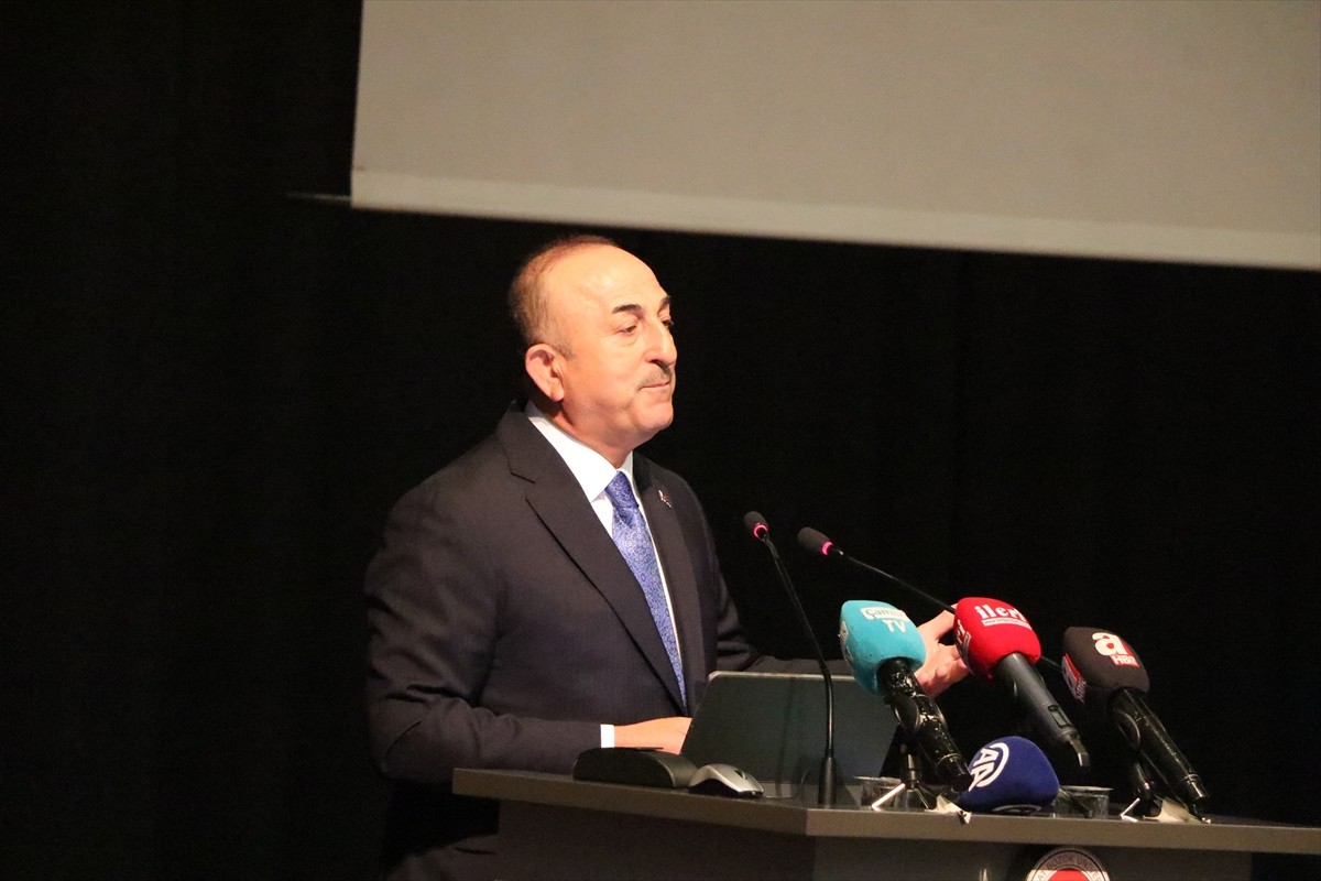   NATO Parlamenter Asamblesi Başkanı ve AK Parti Antalya Milletvekili Mevlüt Çavuşoğlu, "Türk...